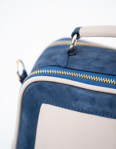 TEXTURED CONTRAST LEATHER CROSSBODY BAG